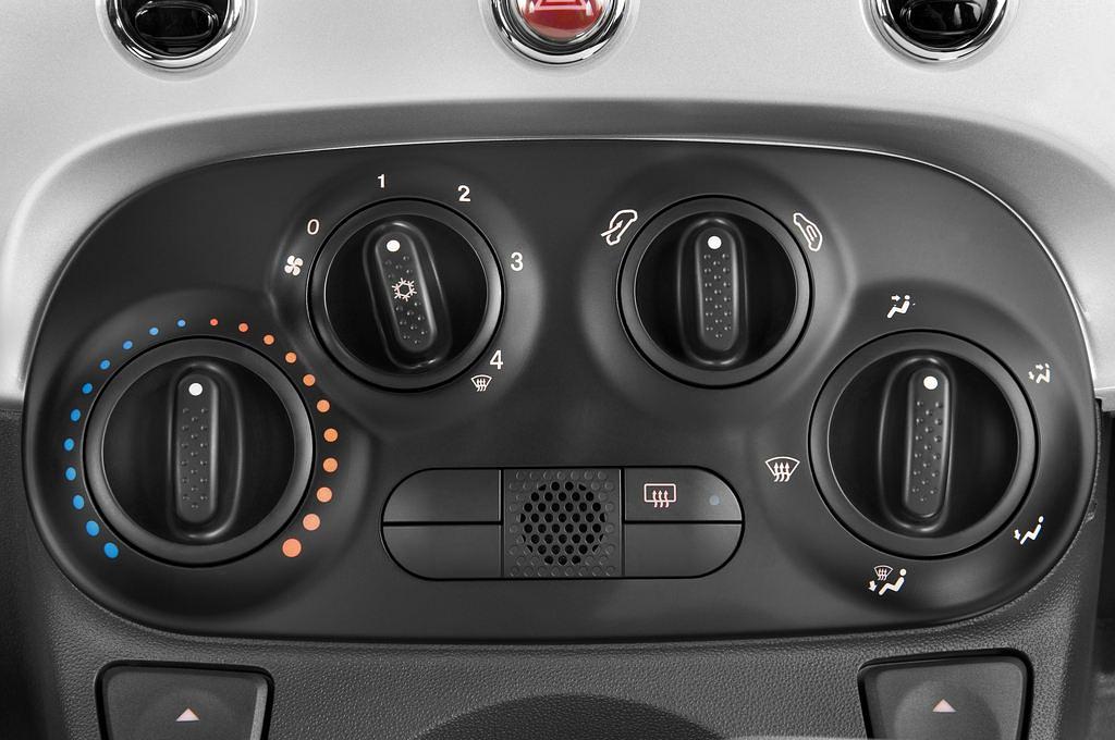 FIAT 500 (Baujahr 2010) Lounge 3 Türen Temperatur und Klimaanlage