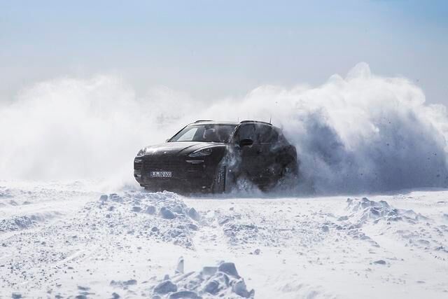 Auch im Schnee fühlt sich das SUV anscheinend wohl