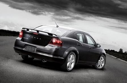 Detroit 2011: Dodge Avenger
