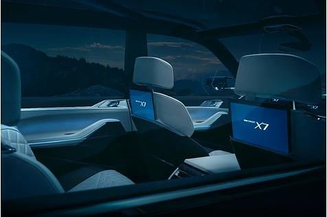 BMW X7 Concept 2017 - sechs bequeme Einzelsitze mit allem erdenklichen Komfort