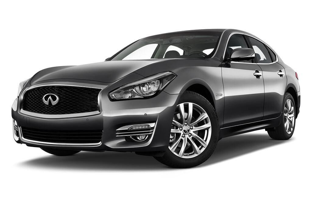 Infiniti Q70 (Baujahr 2016) Premium 4 Türen seitlich vorne mit Felge