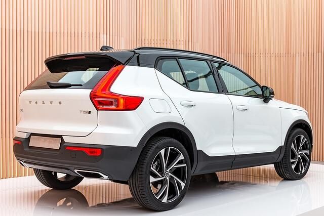 Der XC40 trägt Volvo-typische Heckleuchten