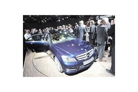 Neue Mercedes-Benz C-Klasse ab März 2011 bei den europäischen Händlern