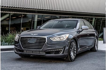 Genesis G90 5.0 V8 Ultimate - Königs Kleider