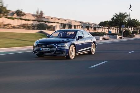 Viel Innovationskraft im Audi A8 - Schneller als die Polizei erlaubt