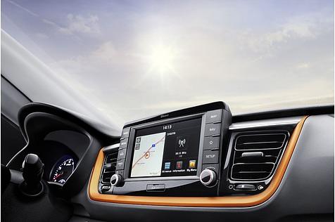 Das Infotainmentsystem des Kia Stonic bietet sowohl Apple CarPlay als auch Android Auto.
