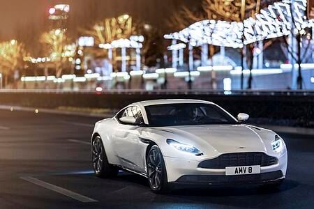 Neues von Aston Martin   - DB11 mit V8 und Vulcan AMR Pro 