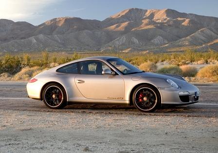Porsche 911 Carrera GTS