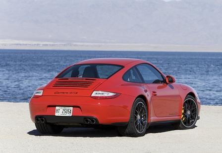 Porsche 911 Carrera GTS