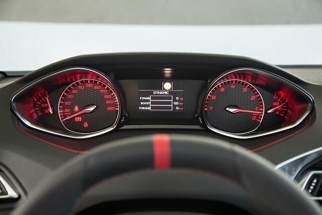 Der GTi ist schneller bei 6.000 Touren ist, als man denkt