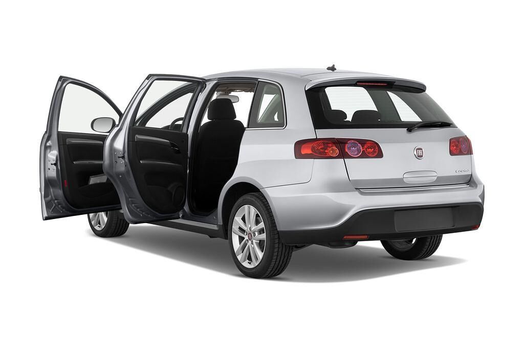 FIAT Croma (Baujahr 2010) Emotion 5 Türen Tür geöffnet