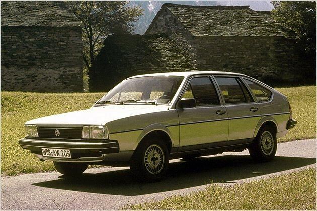 Die zweite Auflage des Passat (1980 bis 1988) gab es auch mit Schrägheck