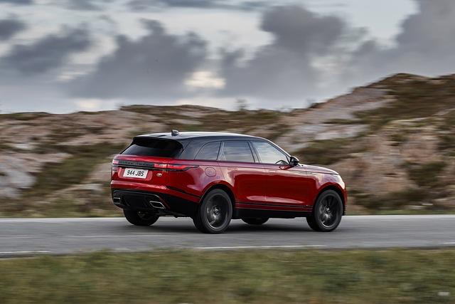 Der neue Velar soll als Dynamiker bei den Land-Rover-Kunden punkten