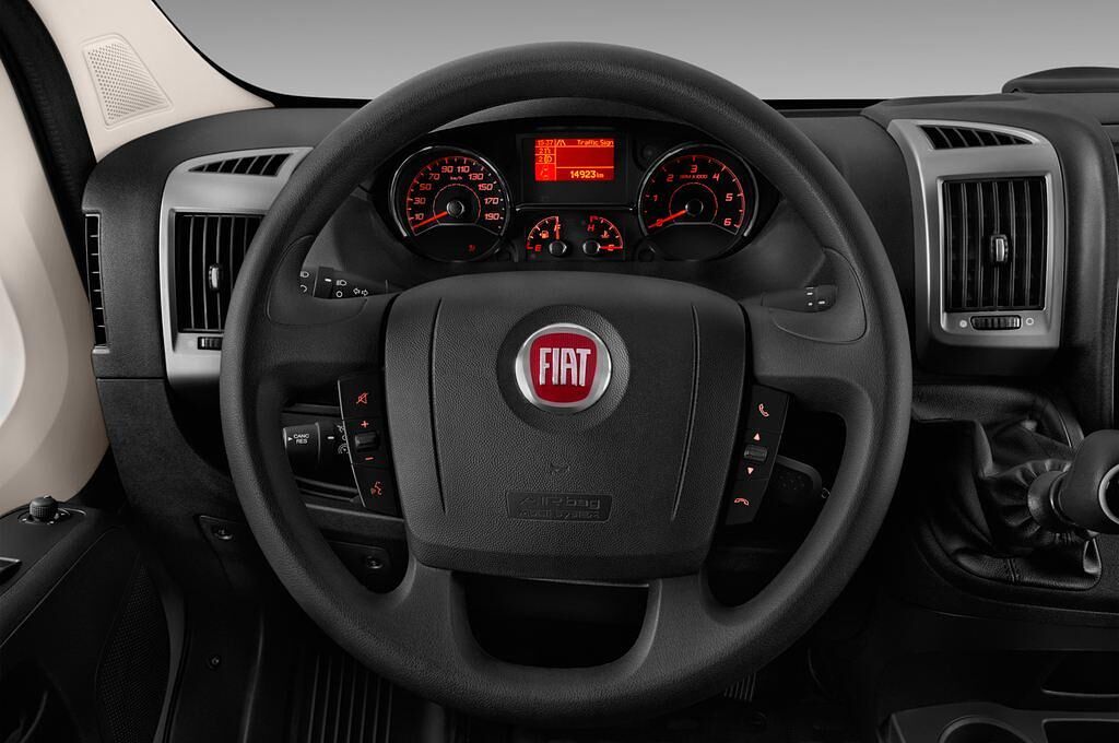 FIAT Ducato Warentransport (Baujahr 2016) 33 130 Multijet L2H2 4 Türen Lenkrad