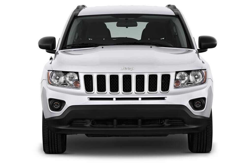Jeep Compass (Baujahr 2011) Sport 5 Türen Frontansicht