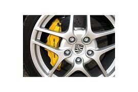 Porsche betreut seine Kunden gut