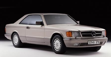 Große Eleganz: die SEC-Reihe von
Mercedes Benz (Baureihe 126, 1981 bis
1991), hier der Typ 560 SEC