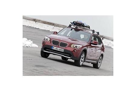 BMW X1 mit neuem Vierzylinder-Turbomotor BMW X1 mit neuem Vierzylinder-Turbomotor