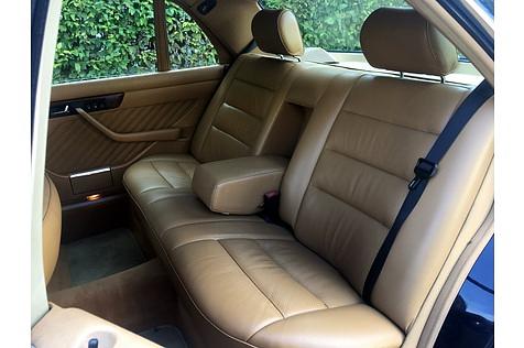 Mercedes 560 SEL Baureihe W 126