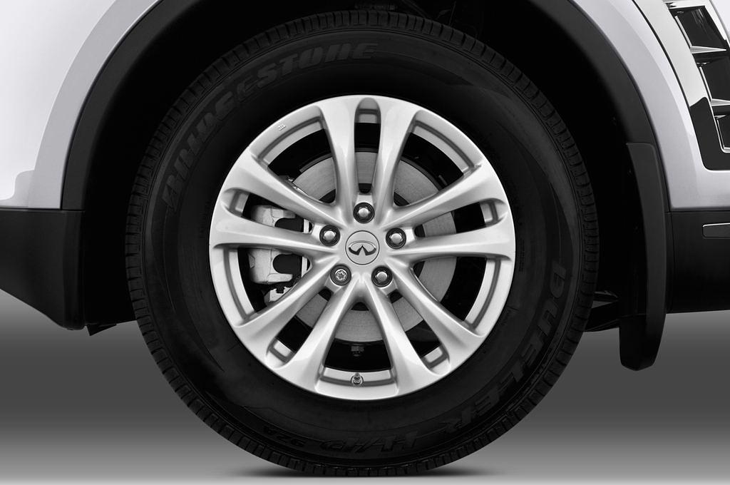 Infiniti QX70 (Baujahr 2013) - 5 Türen Reifen und Felge