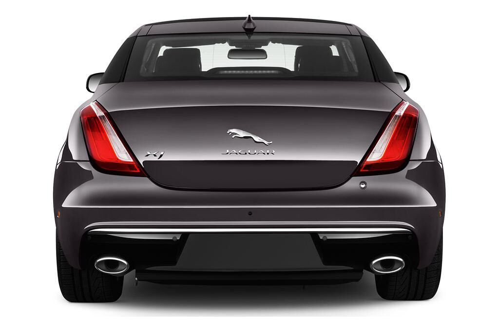 Jaguar XJ (Baujahr 2016) Premium Luxury 4 Türen Heckansicht