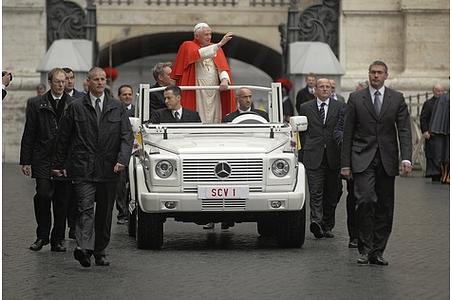 Mercedes G-Klasse läuft aus - und startet neu - Zum Abschied ein lautes Servus