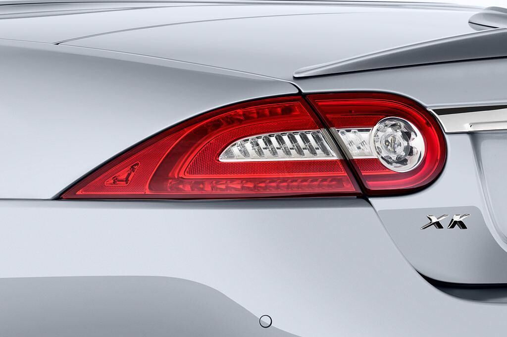 Jaguar XK Series (Baujahr 2012) R 2 Türen Rücklicht