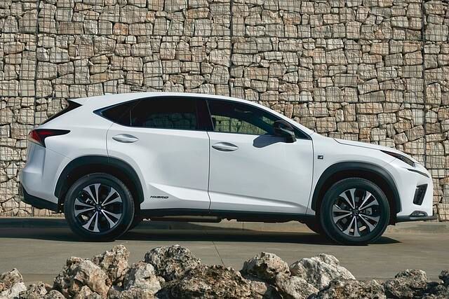 Das Mittelklasse-SUV ist 4,64 Meter lang