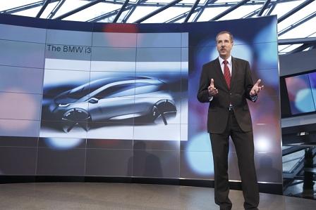 BMW-Entwicklungsvorstand Klaus Draeger