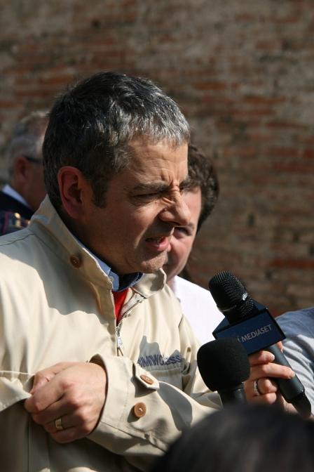 Impressionen der Mille Miglia 2011: Rowan Atkinson