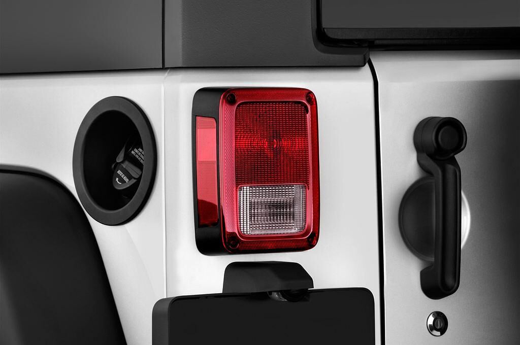 Jeep Wrangler Unlimited (Baujahr 2012) Rubicon 3 Türen Rücklicht