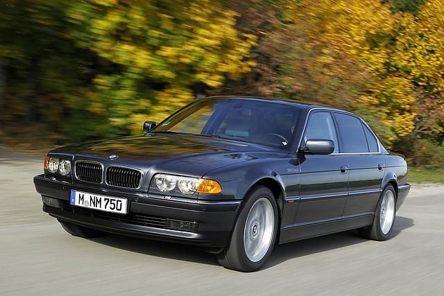 BMW 7er E38