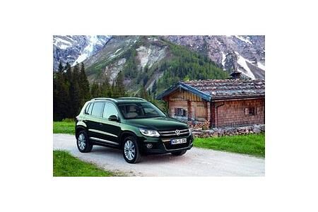 VW Tiguan: Neue Frontpartie à la Touareg