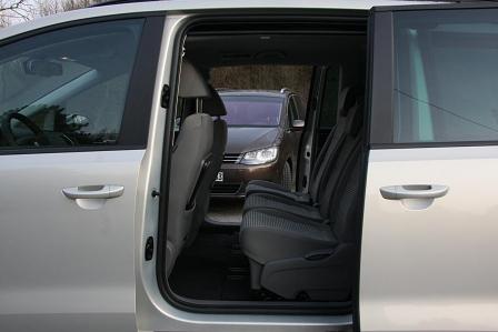 Vergleich Seat Alhambra gegen VW Sharan