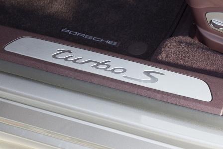 Porsche Panamera Turbo S