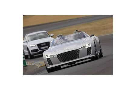 Audi zeigt e-tron Spyder in Le Mans