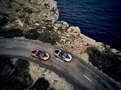BMW i8 Roadster - Stromern unter freiem Himmel