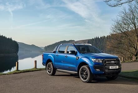 Ford Ranger Wildtrak X  - Blau gemacht 