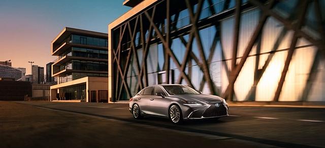 Lexus ES 2018