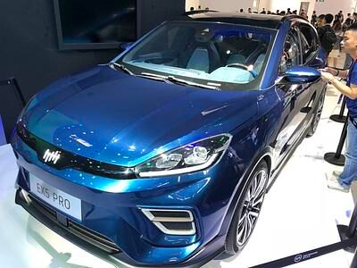 Eine chinesische Marke namens „Weltmeister“ - Schnäppchen statt Tesla
