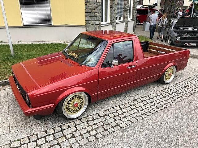 Auch selbstgebaute Pickups gab es zu bestaunen