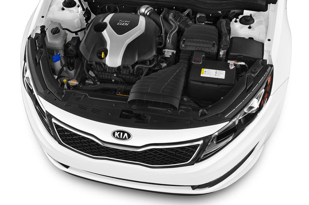 Kia Optima (Baujahr 2013) Attract 4 Türen Motor