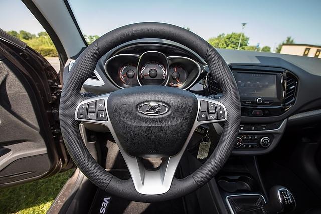 Das Cockpit schaut deutlich moderner aus, als bisher