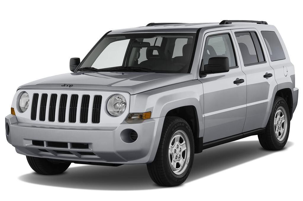 Jeep Patriot (Baujahr 2010) Sport 5 Türen seitlich vorne