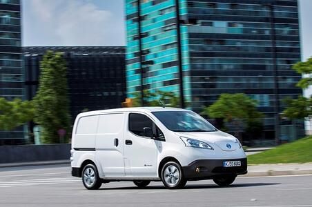 Nissan E-NV200 - Mehr Reichweite für den Elektro-Lieferwagen