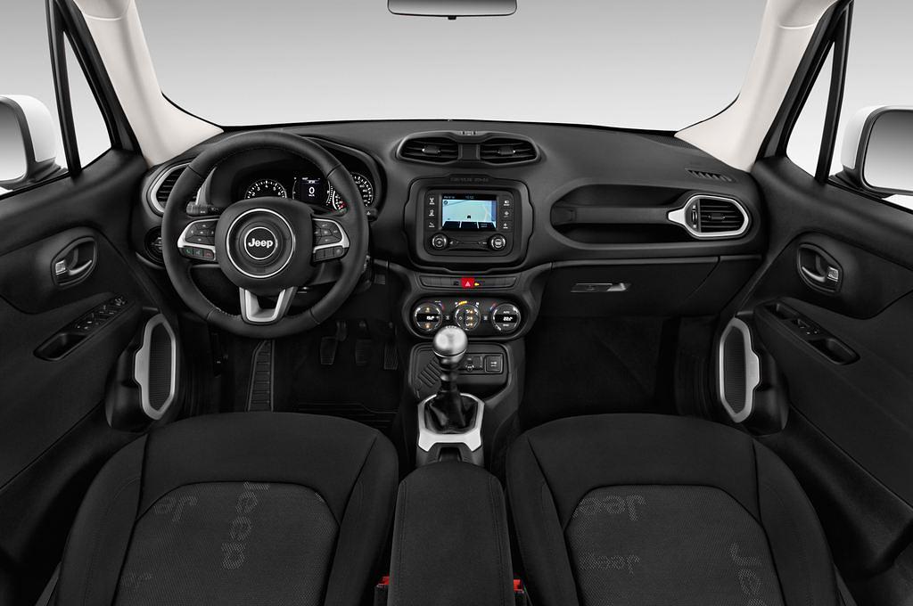 Jeep Renegade (Baujahr 2015) Longitude 5 Türen Cockpit und Innenraum