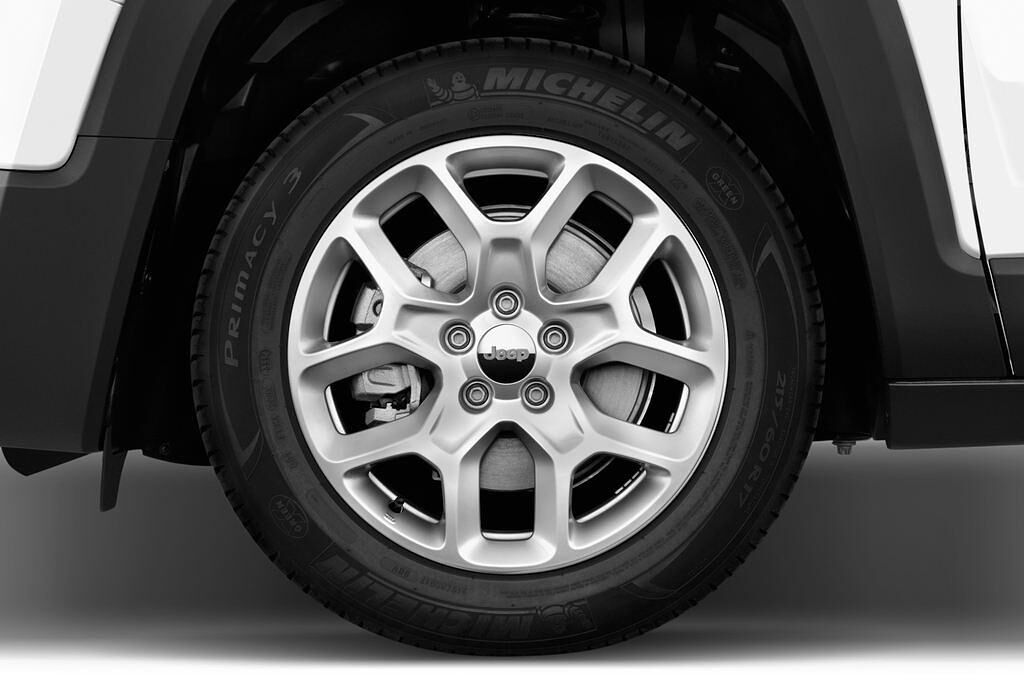 Jeep Renegade (Baujahr 2015) Longitude 5 Türen Reifen und Felge