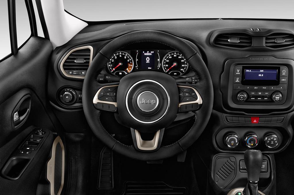 Jeep Renegade (Baujahr 2015) Sport 5 Türen Lenkrad
