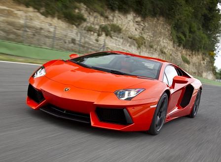 Lamborghini Aventador LP 700-4