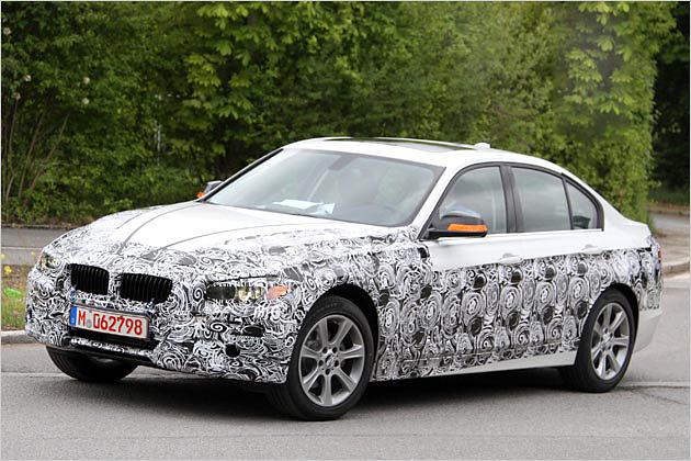 Der neuen Design-Linie folgend sind die BMW-Nieren weit nach vorne gezogen